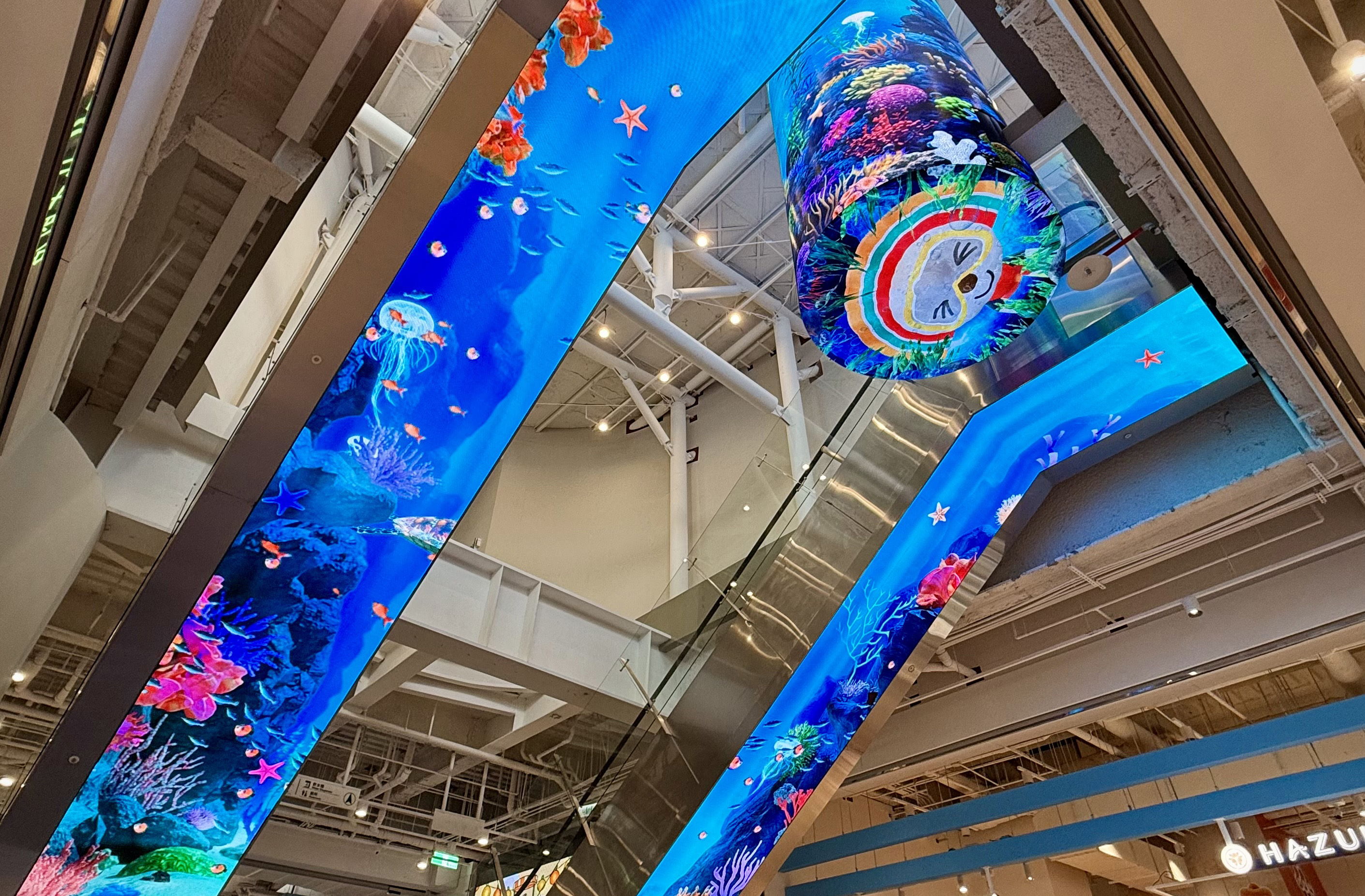 達擎與傑可達整合先進顯示技術與軟硬體應用服務，提供一系列大型LED顯示解決方案，為全新改裝開幕的「清水服務區」佈局嶄新視覺體驗。